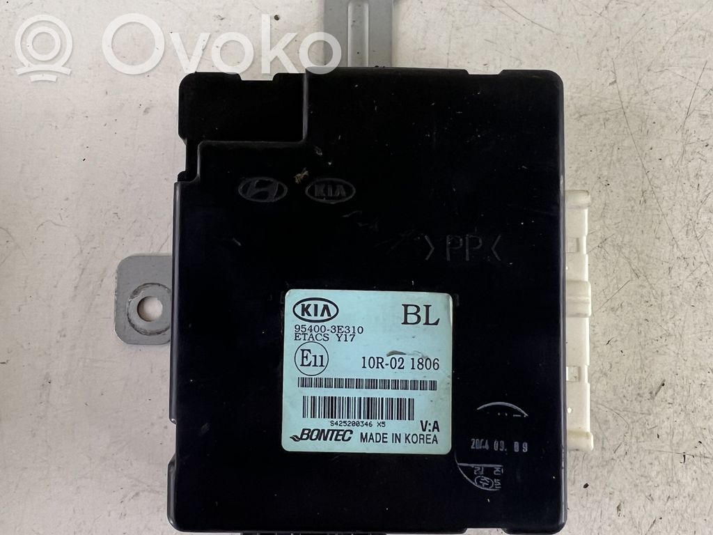 KIA Sorento Centrinio užrakto valdymo blokas 
