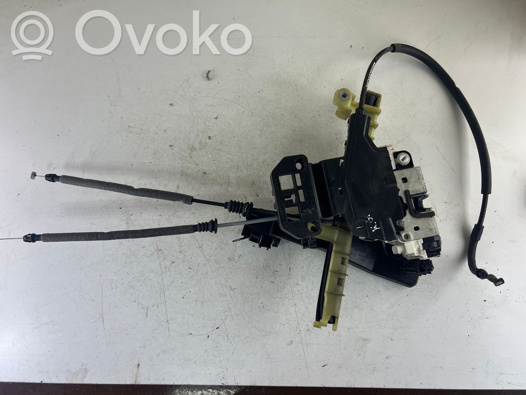 Zamek drzwi tylnych   P04589915AD,P04589915A,P04589915ADA,04589915AD