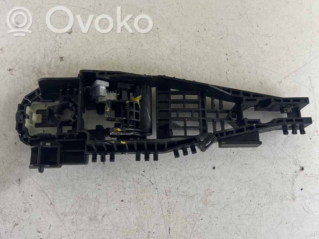 Jeep Cherokee KL Halterung Türgriff hinten 