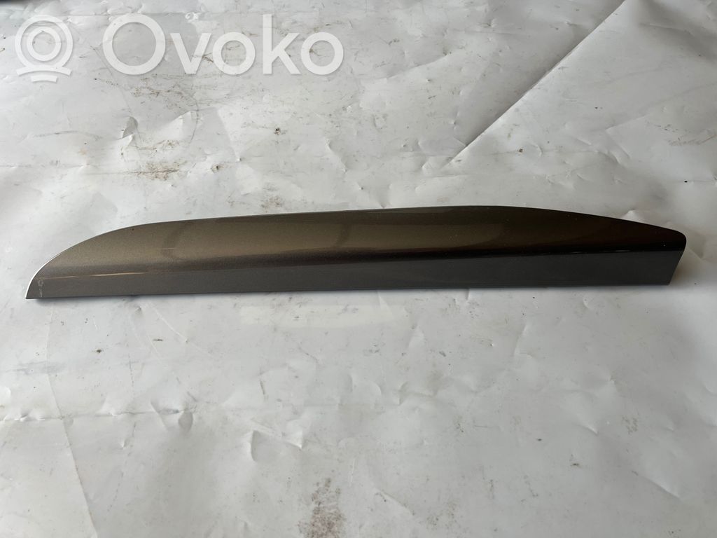 Ford Edge II Dashboard glove box trim 