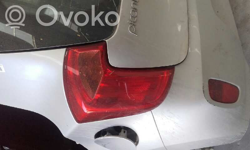 Rear/tail lights