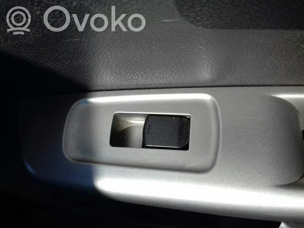 Subaru Impreza III Electric window control switch 