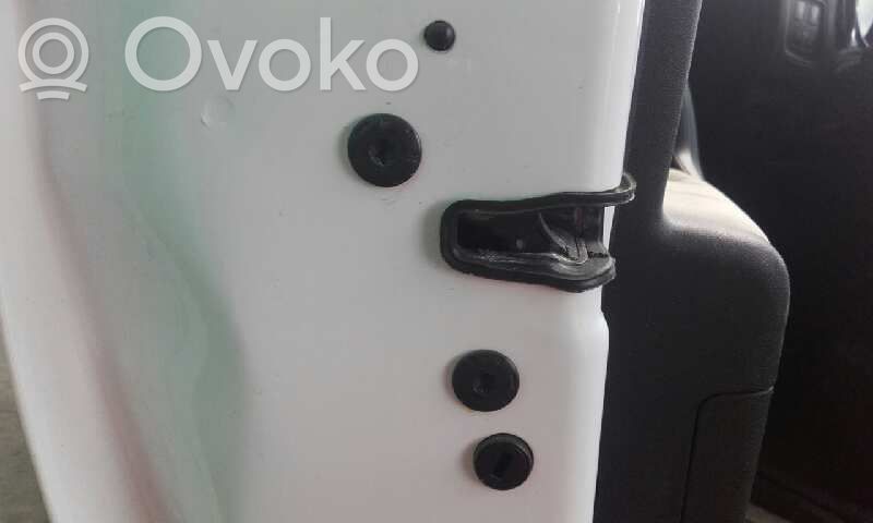 Front door lock   9685351380
