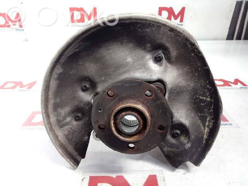 Achsschenkel hinten   8R0505435C