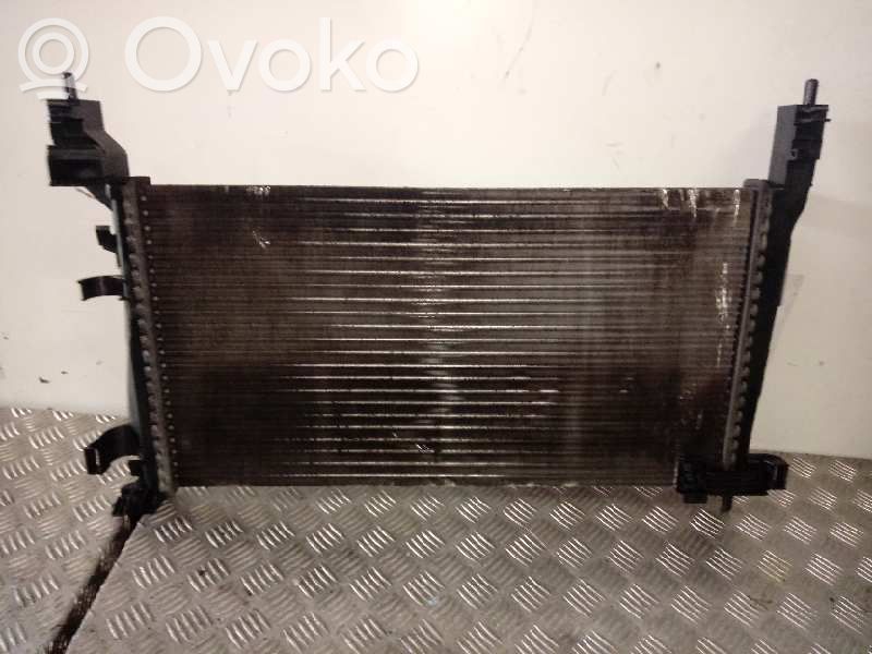 Coolant radiator   51780666