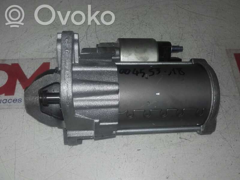 Motor de arranque   233004868R