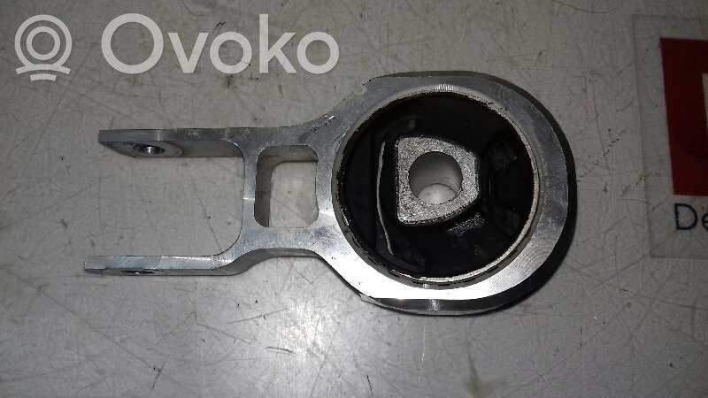Fiat Tipo Engine mount bracket 