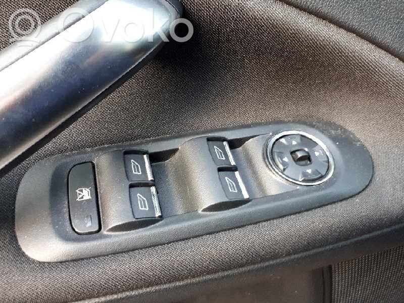 Ford Mondeo MK IV Interruttore di controllo dell’alzacristalli elettrico