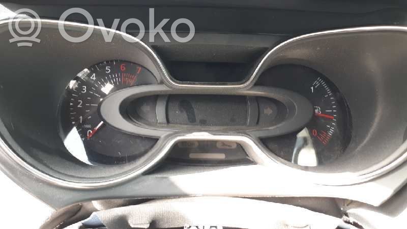 Renault Captur Speedometer (instrument cluster) 