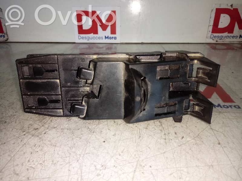Audi Q3 8U Engine control unit/module 
