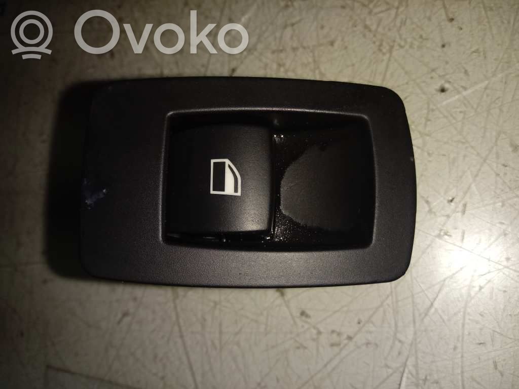 Elektrisko logu slēdzis