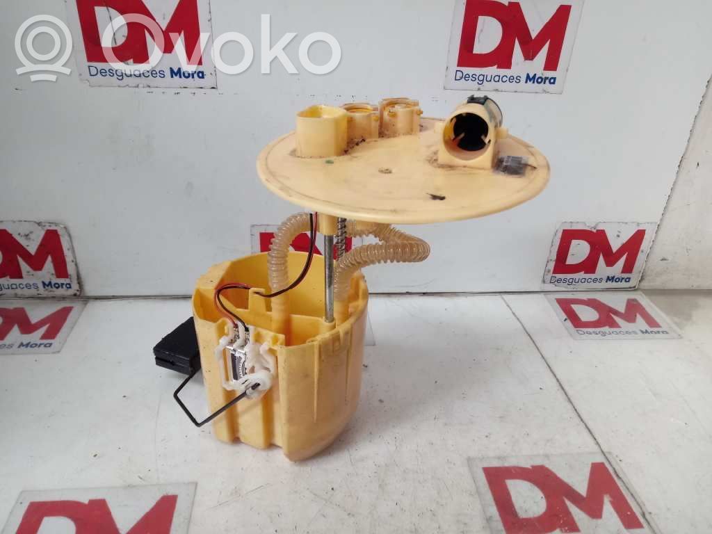 Bomba interna de combustible