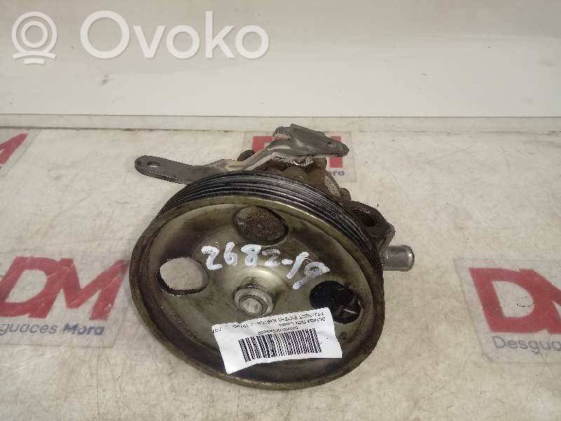 Peugeot Expert Ohjaustehostimen pumppu 