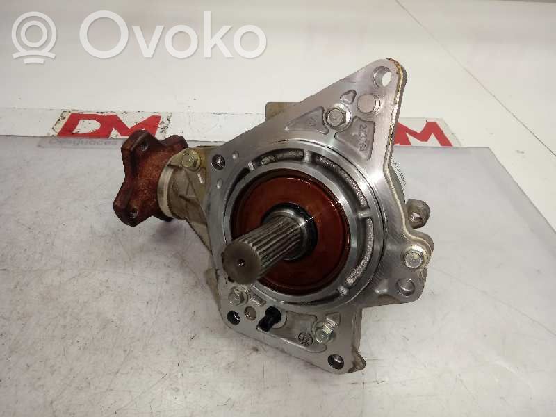 Nissan Qashqai Pavarų dėžės reduktorius (razdatkė) 