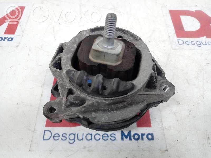 Engine mount bracket   678765805