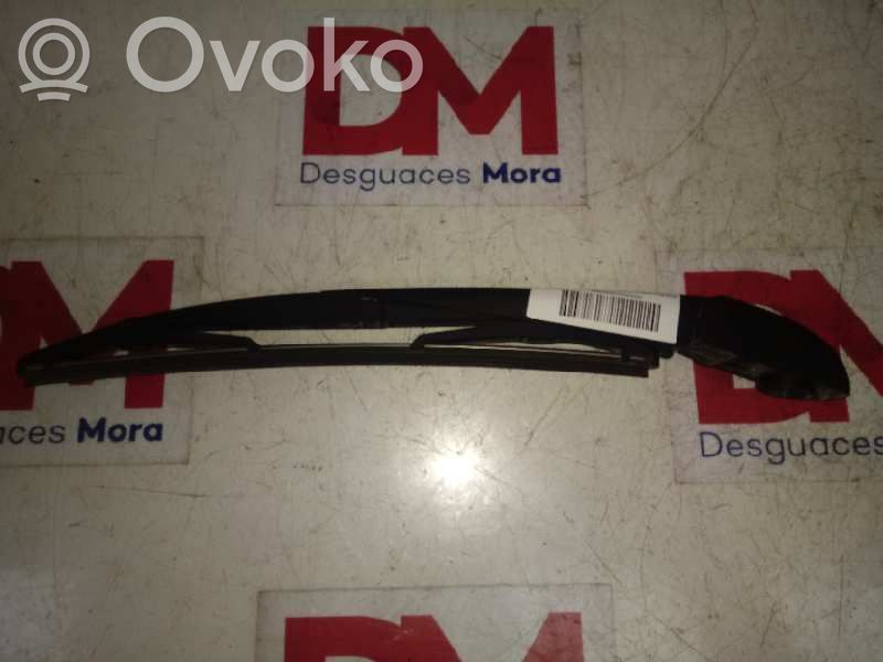 Land Rover Discovery Sport Rear wiper blade arm 