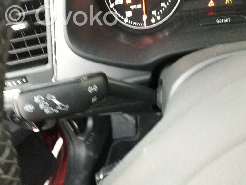 Seat Leon IV Palanca de intermitentes 