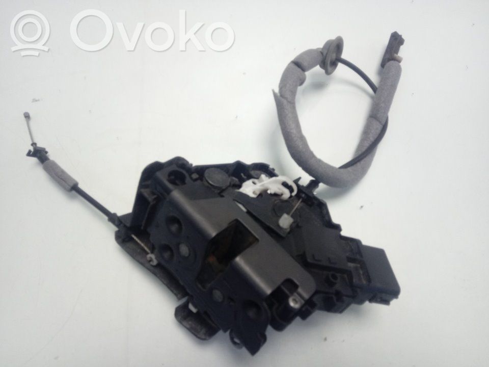 Volvo XC60 Zamek drzwi przednich 