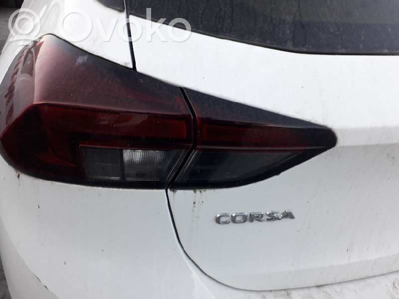 Opel Corsa F Etuajovalon polttimo 