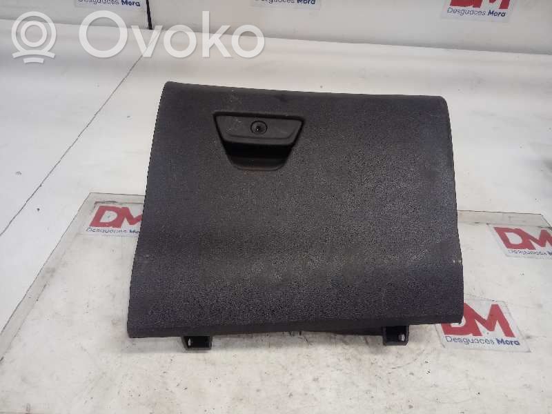 Handschuhfach   ET76R060T10