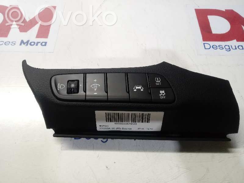 Hyundai i30 Interruptor de control multifunción 