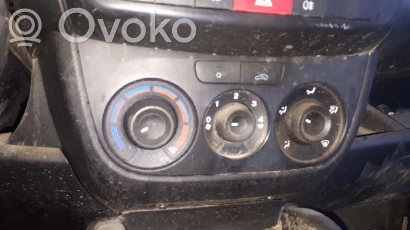 Opel Combo D Air conditioner control unit module 