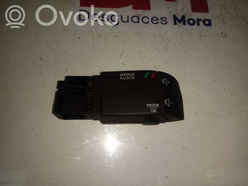 Renault Clio IV Multifunctional control switch/knob 