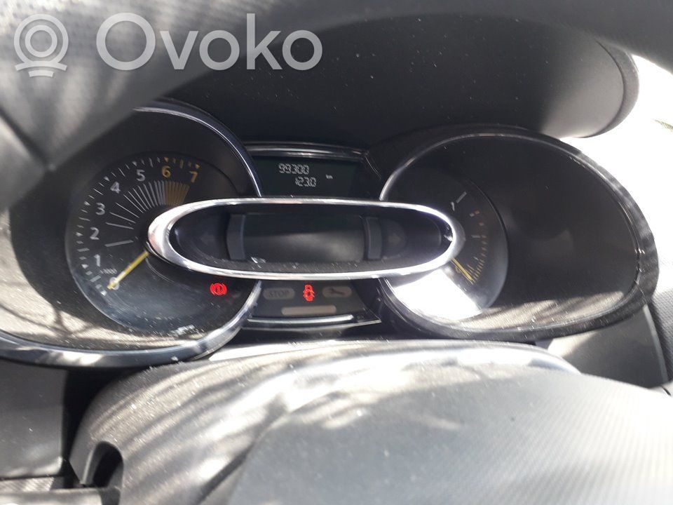 Renault Clio IV Speedometer (instrument cluster) 