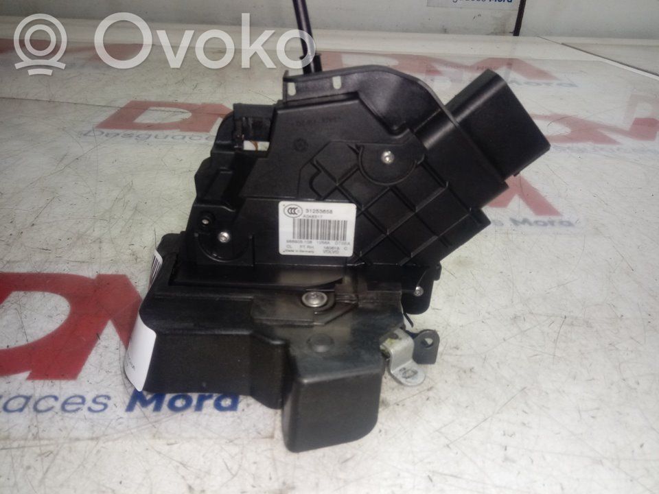 Volvo XC60 Etuoven lukko 