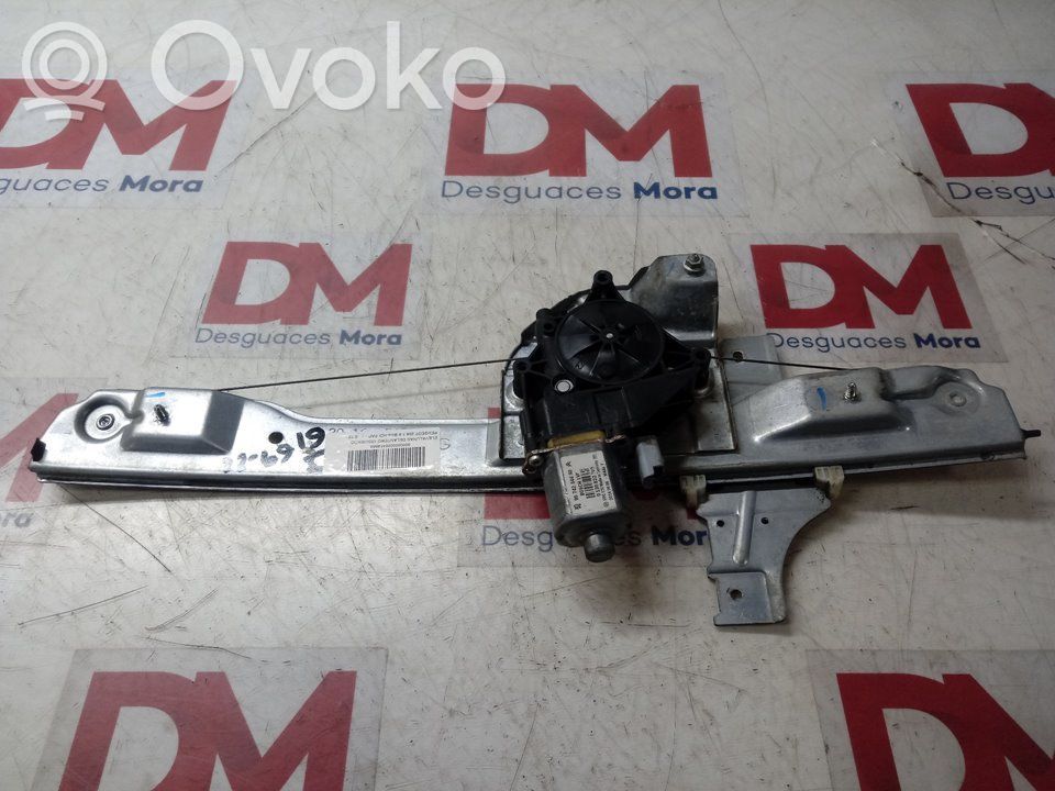 Regulador manual de la ventanilla delantera   9674254480