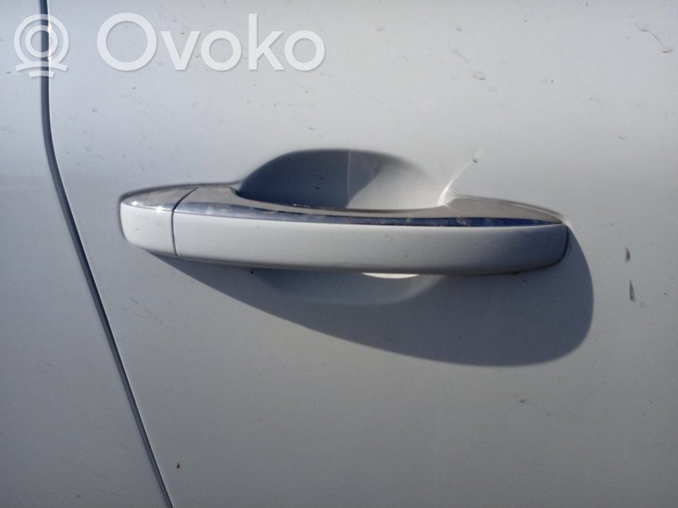 Etuoven ulkokahva