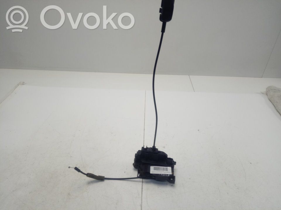 Renault Clio III Etuoven lukko 