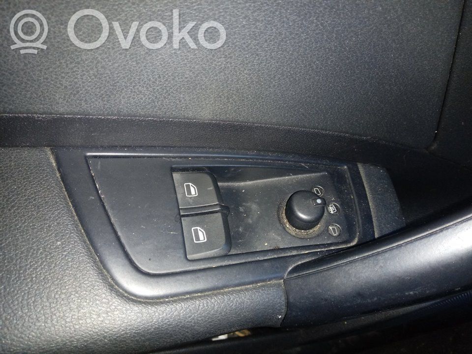Przyciski szyb   8X0959851A