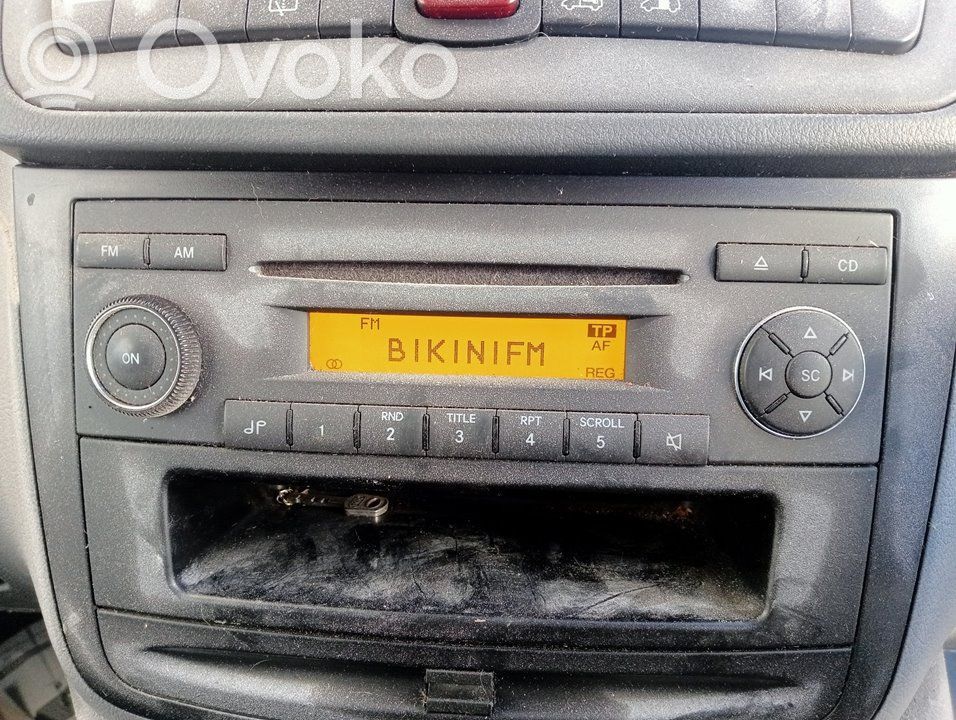 Mercedes-Benz Vito Viano W639 Unitate control sunet HiFi Audio 