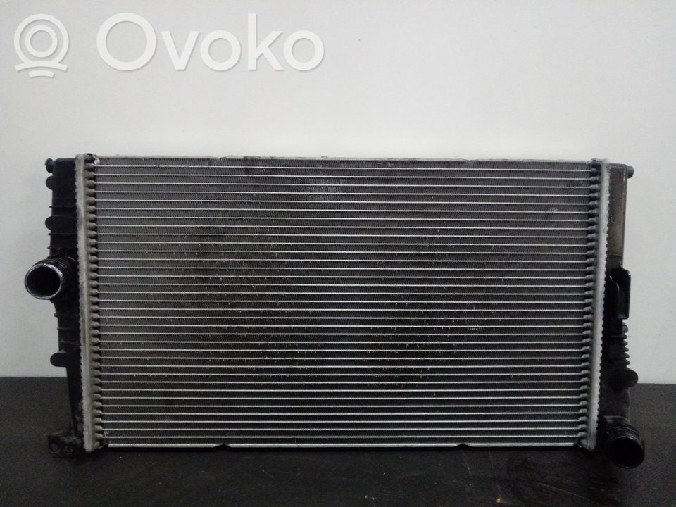 Aušinimo skysčio radiatorius   760051101