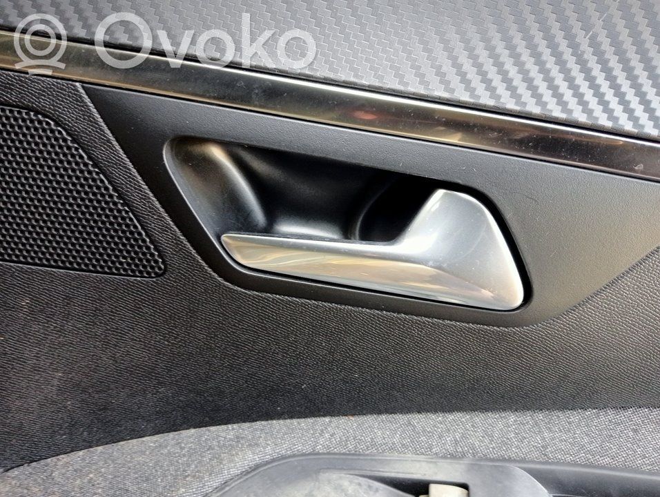 Manecilla interna puerta trasera   98201552VV