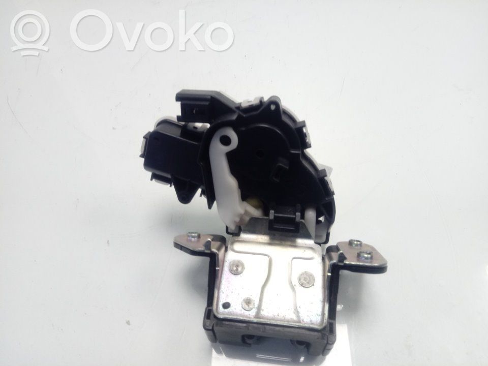 Tailgate lock latch   G33M62310A