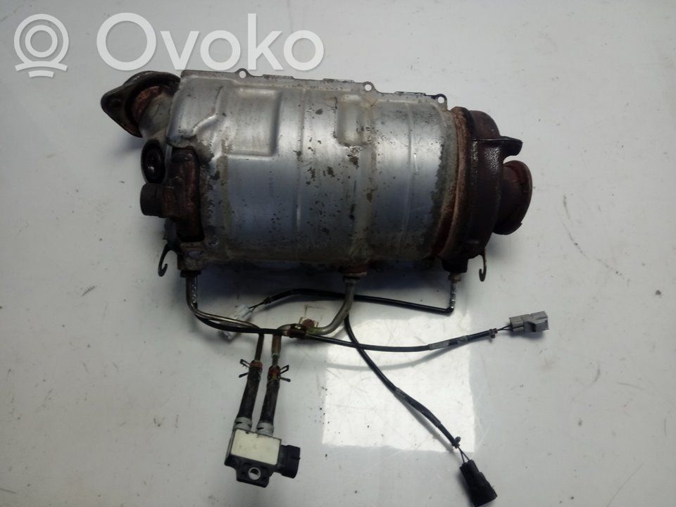 Toyota Land Cruiser (J200) Filtr cząstek stałych Katalizator / FAP / DPF 