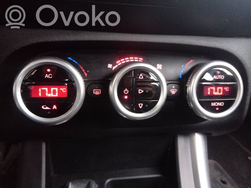 Alfa Romeo Giulietta Panel klimatyzacji 