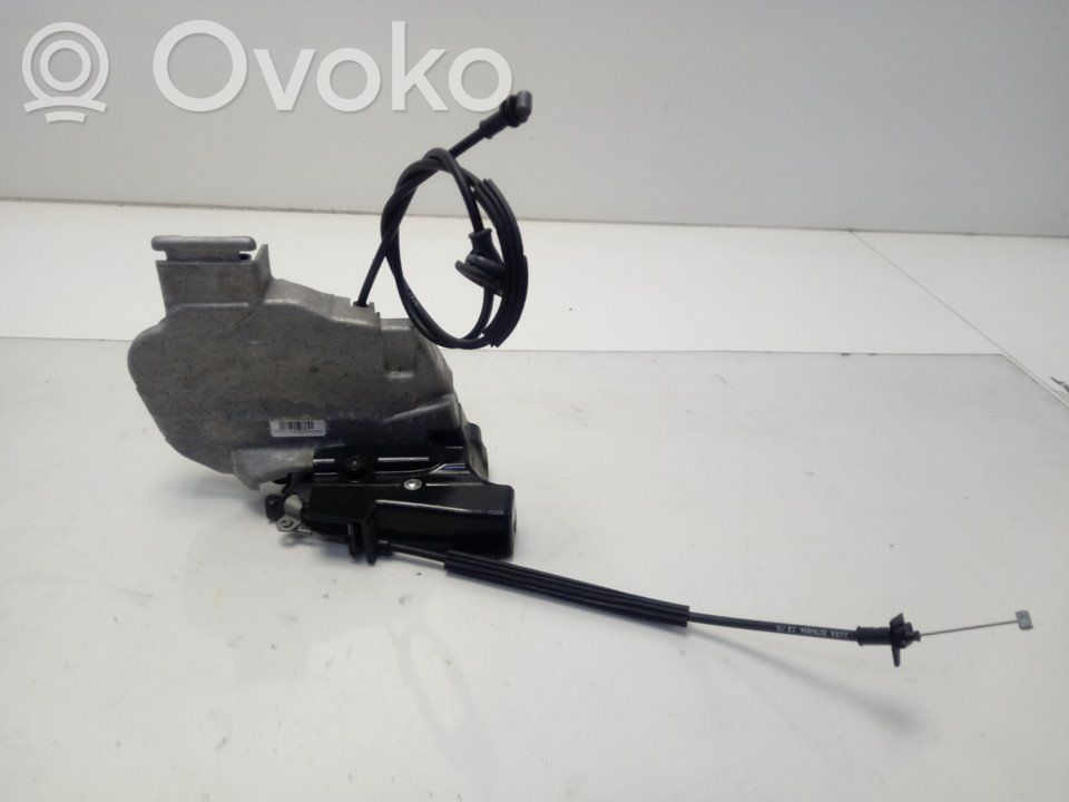 Volvo C70 Front door lock 