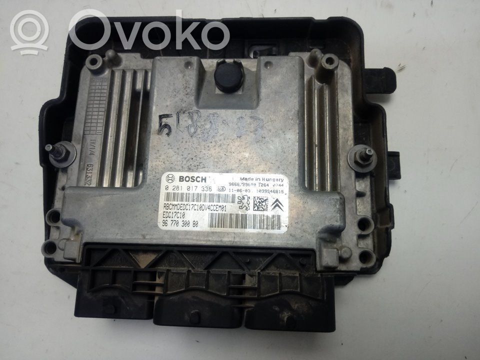 Unidad de control/módulo del motor   9677030080