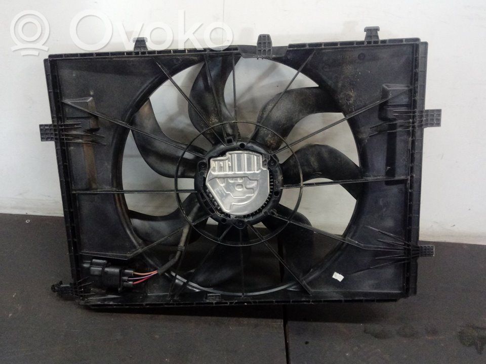 Mercedes-Benz E AMG W210 Ventilatore di raffreddamento elettrico del radiatore 