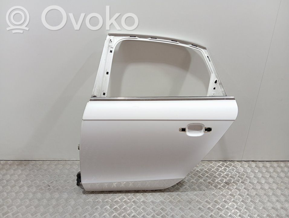 Puerta trasera   8K5833051D