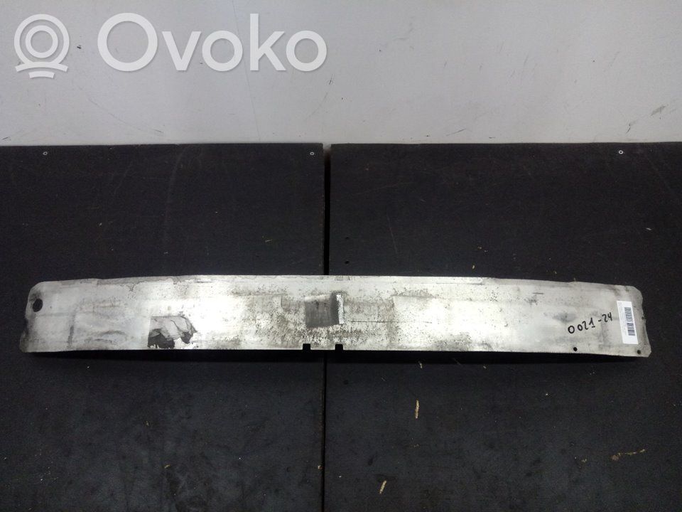 Front bumper mounting bracket