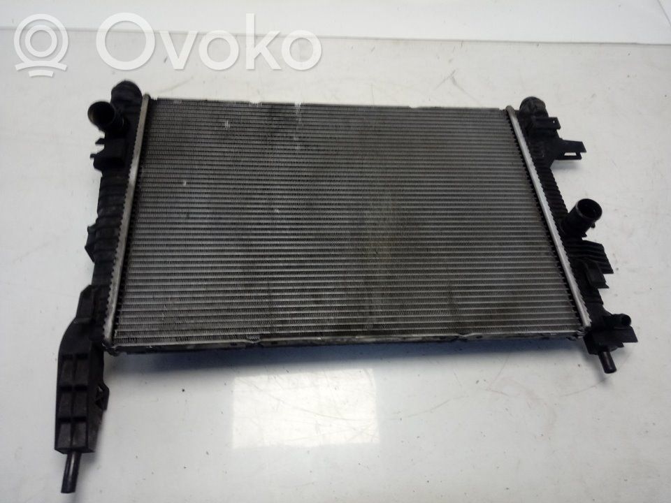 Ford Focus Radiatore di raffreddamento 