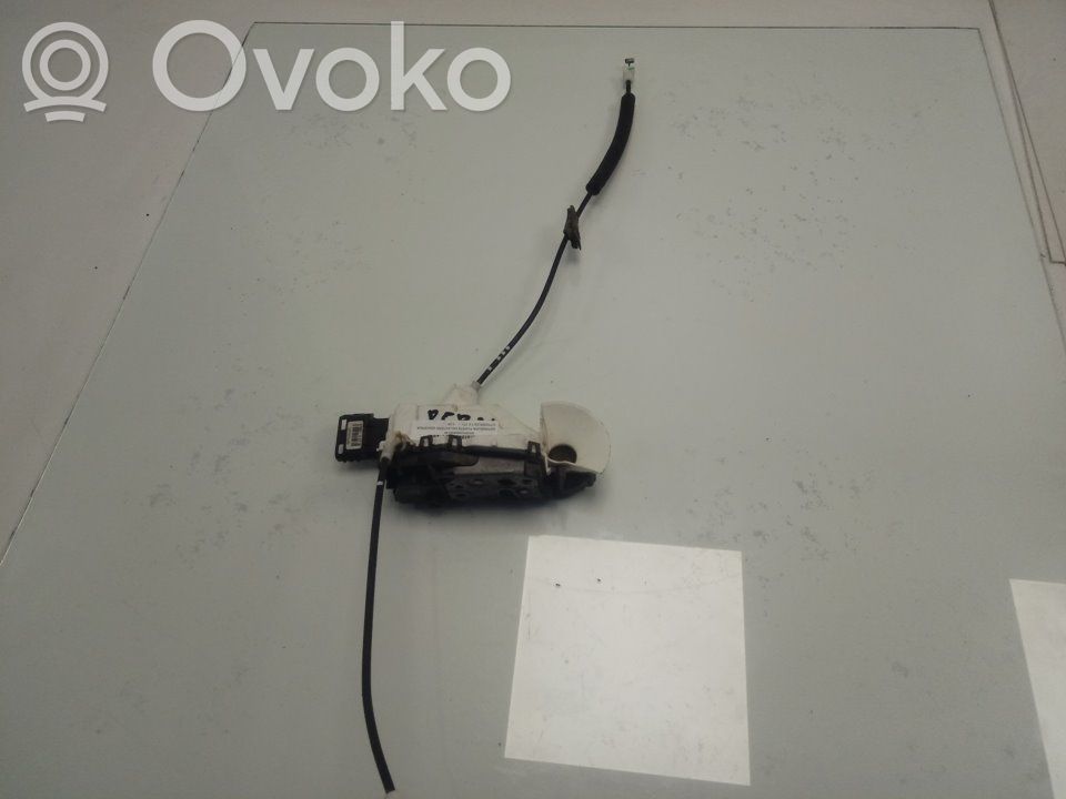Citroen C3 Priekšpusē slēdzene 