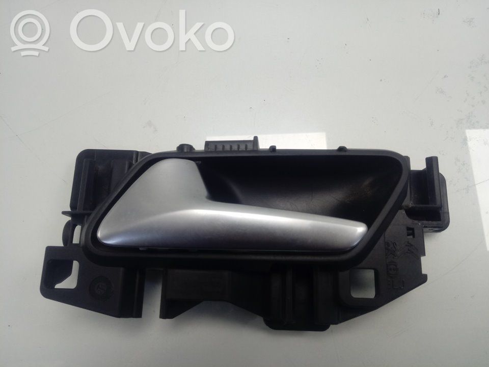 Citroen Berlingo Front door interior handle 