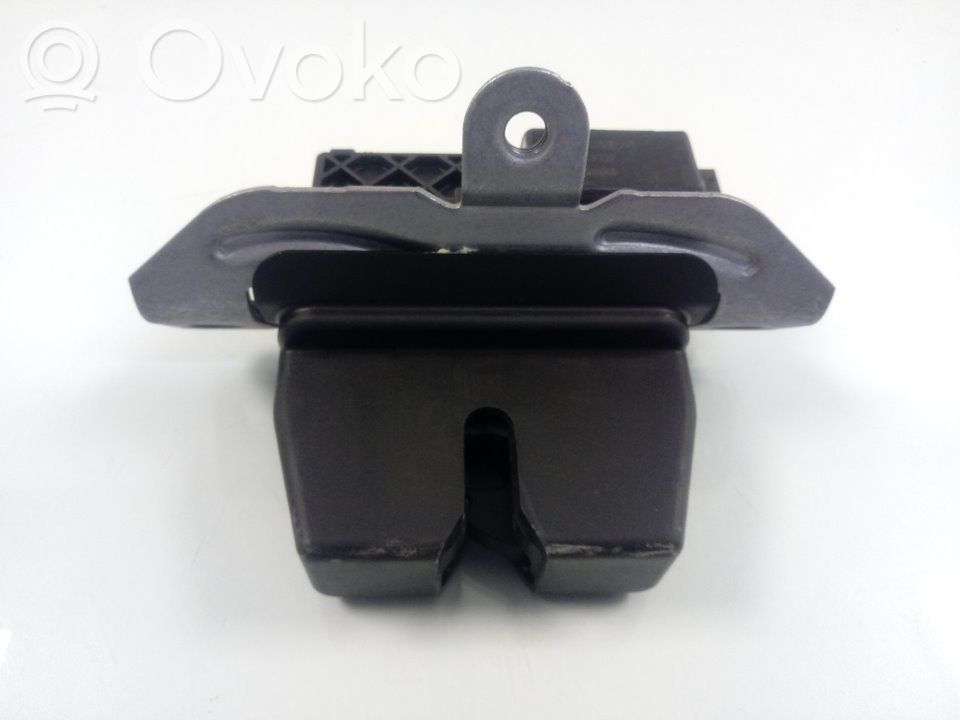 Ford Puma Loquet de verrouillage de hayon