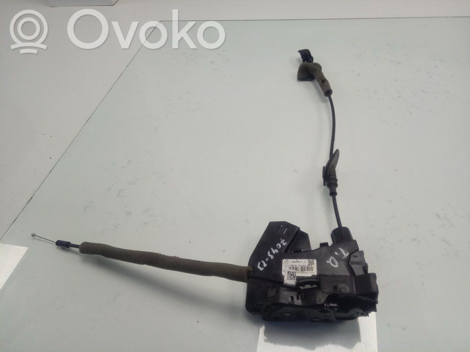 Renault Megane IV Takaoven lukko 
