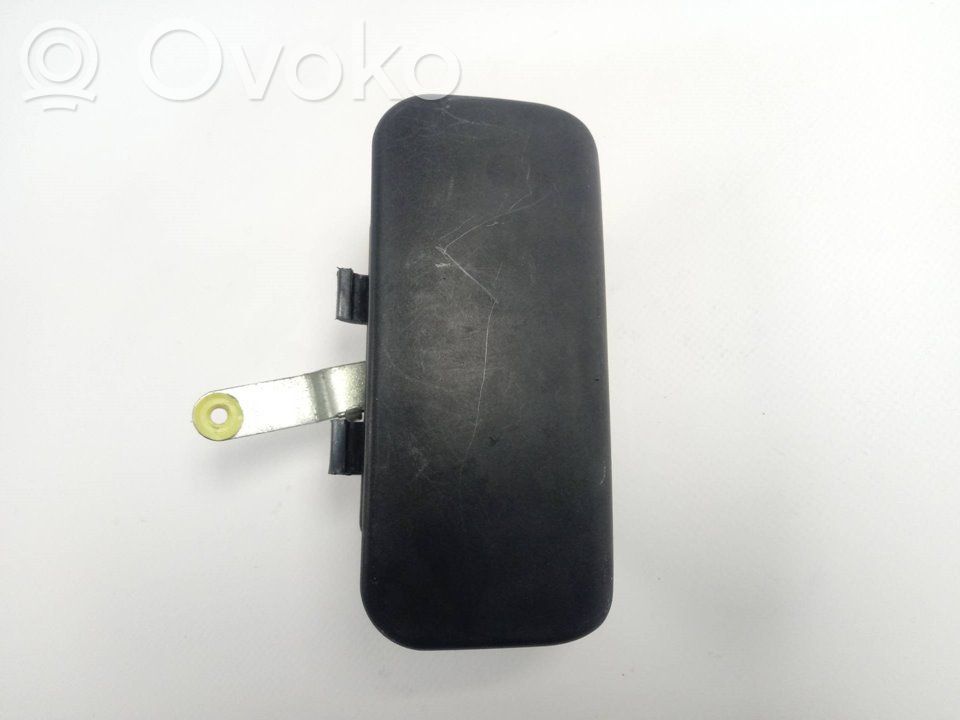 Manecilla externa puerta delantera   YC15V224010AL